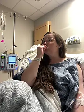 Snapshot of Adobe_Angel chatting on 4, 4, 2026 Adobe Angel online show from 4, 4, 2026