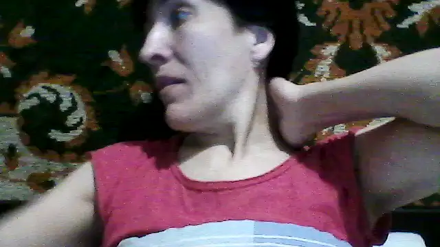 Snapshot of SunnyAmorre chatting on 7, 4, 2026 SunnyAmorre online show from 7, 4, 2026