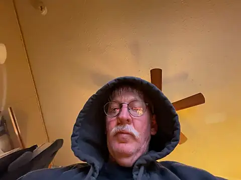 Snapshot of jck1m0t chatting on 3, 3, 2026 jck1m0t online show from 3, 3, 2026