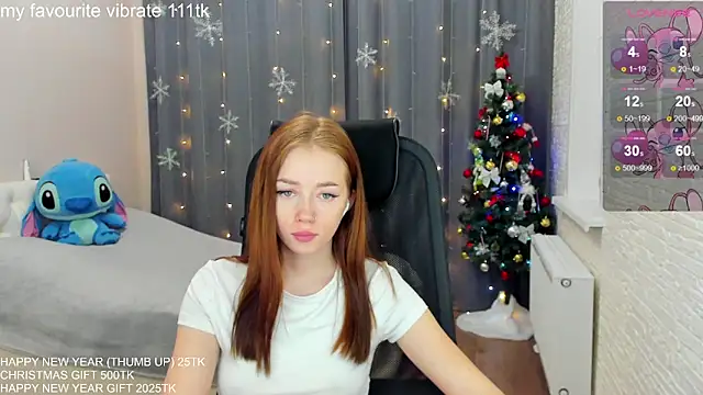 Hot Mia  online show from 16, 1, 2025