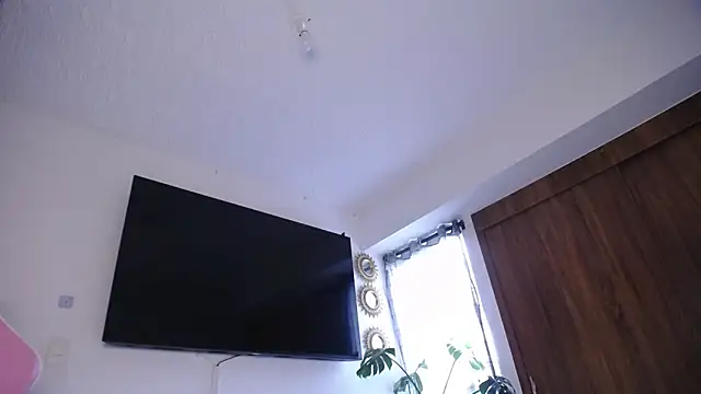 Snapshot of maggie_kay chatting on 20, 11, 2025 maggie kay online show from 20, 11, 2025