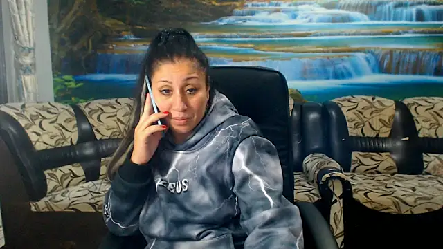 Snapshot of MoistMady chatting on 10, 10, 2025 MoistMady online show from 10, 10, 2025