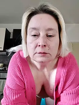 Snapshot of GeileEstelle chatting on 9, 4, 2026 GeileEstelle online show from 9, 4, 2026