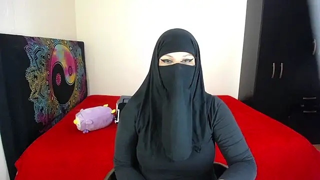 Snapshot of evelyn__salah chatting on 16, 3, 2026 evelyn salah online show from 16, 3, 2026