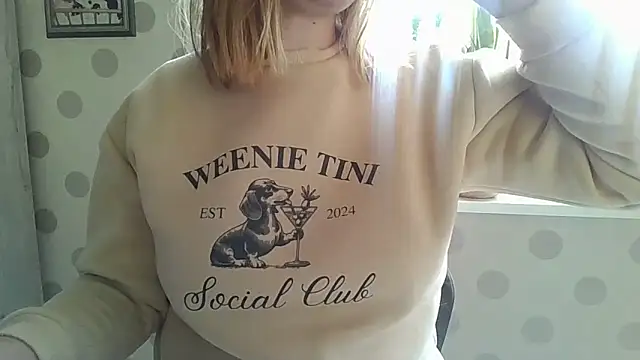 Snapshot of LiquidLeonie chatting on 16, 3, 2026 LiquidLeonie online show from 16, 3, 2026