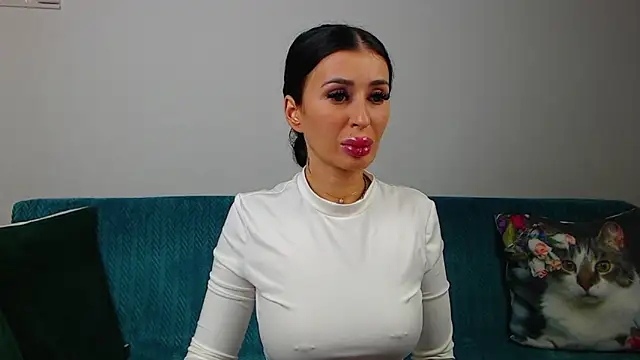 SaraDaisy online show from 29, 11, 2025