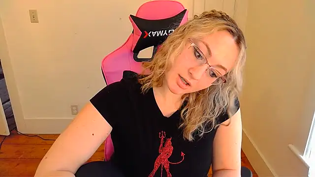 ashleyblaydex online show from 12, 4, 2026