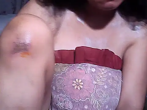 Snapshot of sweetsosie18 chatting on 29, 11, 2025 sweetsosie18 online show from 29, 11, 2025