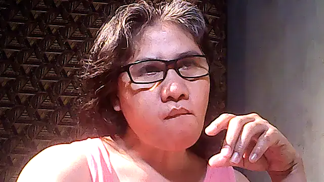 Snapshot of sweetsosie18 chatting on 30, 11, 2025 sweetsosie18 online show from 30, 11, 2025