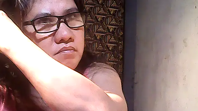 Snapshot of sweetsosie18 chatting on 30, 11, 2025 sweetsosie18 online show from 30, 11, 2025