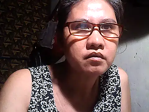 Snapshot of sweetsosie18 chatting on 30, 5, 2026 sweetsosie18 online show from 30, 5, 2026