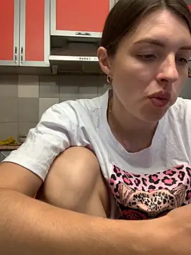 SeducingYoghourt online show from 26, 9, 2025