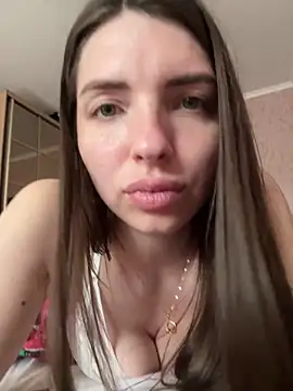 Snapshot of SeducingYoghourt chatting on 18, 5, 2026 SeducingYoghourt online show from 18, 5, 2026