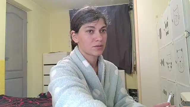 Snapshot of MercyLove chatting on 15, 4, 2026 MercyLove online show from 15, 4, 2026