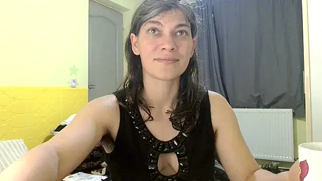 Snapshot of MercyLove chatting on 29, 4, 2026 MercyLove online show from 29, 4, 2026