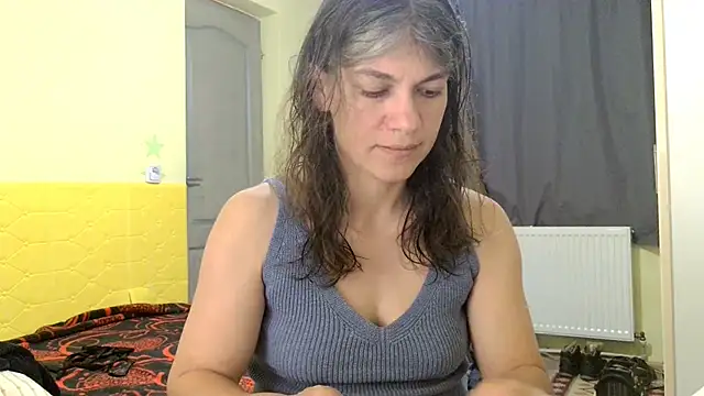 Snapshot of MercyLove chatting on 30, 4, 2026 MercyLove online show from 30, 4, 2026