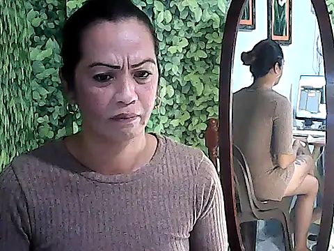 yummy 21xxx online show from 17, 12, 2025