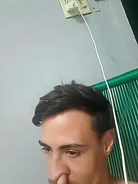 Snapshot of Villalexs chatting on 4, 10, 2025 Villalexs online show from 4, 10, 2025