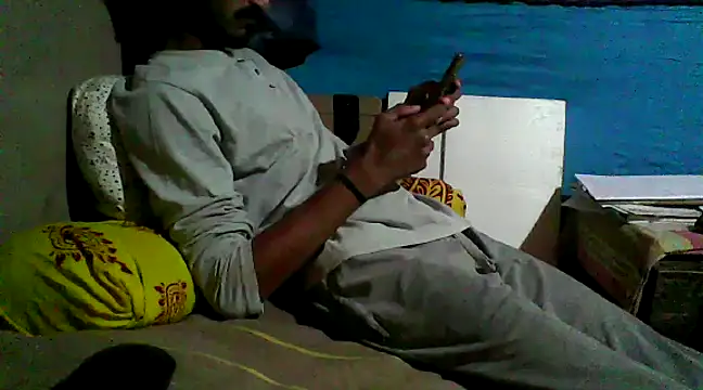 Snapshot of sour_rabh chatting on 3, 12, 2024 sour rabh online show from 3, 12, 2024