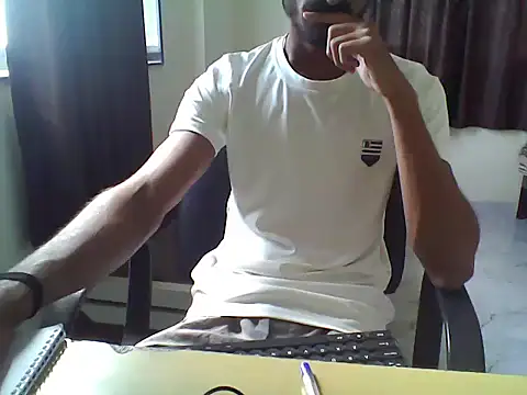 Snapshot of sour_rabh chatting on 16, 10, 2025 sour rabh online show from 16, 10, 2025