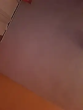 Snapshot of Ladyshaker82 chatting on 27, 3, 2026 Ladyshaker82 online show from 27, 3, 2026