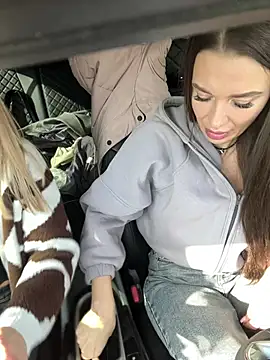 Emma Catt online show from 15, 4, 2026