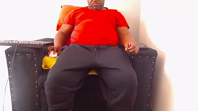 Snapshot of zuluboyxx chatting on 22, 6, 2026 zuluboyxx online show from 22, 6, 2026