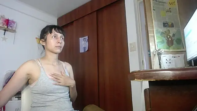Snapshot of Moon_lunita chatting on 18, 6, 2026 Moon lunita online show from 18, 6, 2026