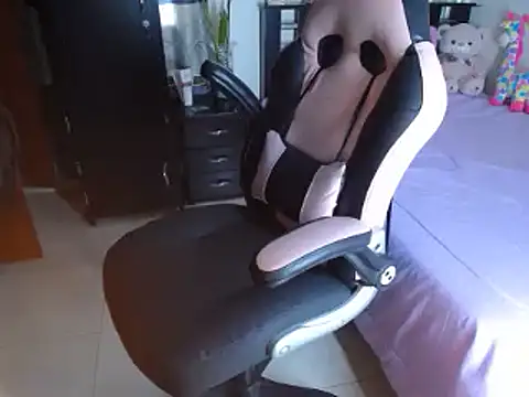 violeta campbell online show from 5, 3, 2025