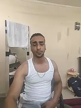 Snapshot of highguy chatting on 18, 6, 2026 highguy online show from 18, 6, 2026