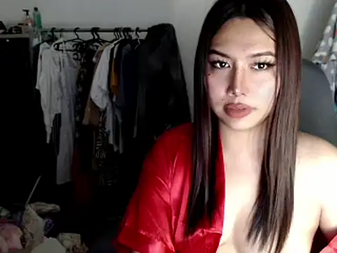 Snapshot of urqueendominant chatting on 4, 3, 2025 urqueendominant online show from 4, 3, 2025