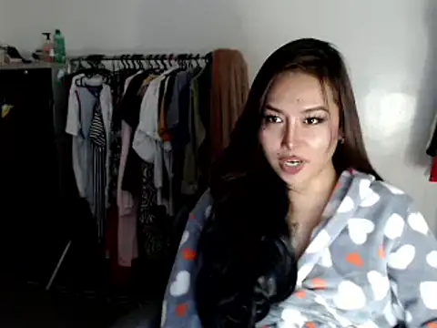 Snapshot of urqueendominant chatting on 6, 3, 2025 urqueendominant online show from 6, 3, 2025