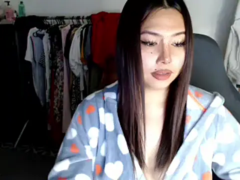 Snapshot of urqueendominant chatting on 8, 3, 2025 urqueendominant online show from 8, 3, 2025