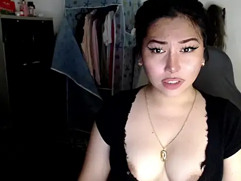 Snapshot of urqueendominant chatting on 15, 9, 2025 urqueendominant online show from 15, 9, 2025