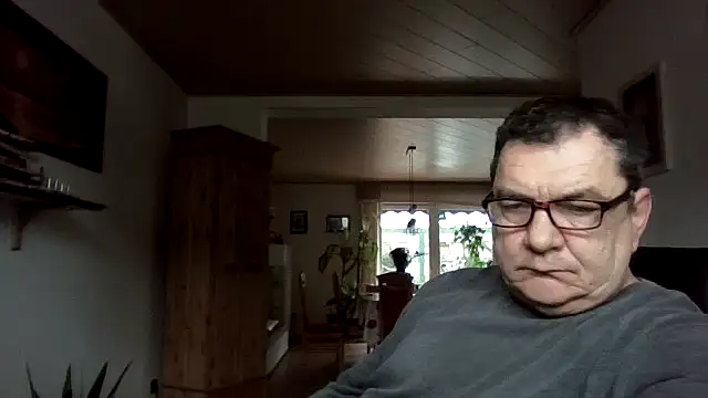 Nobbie444 online show from 17, 2, 2026