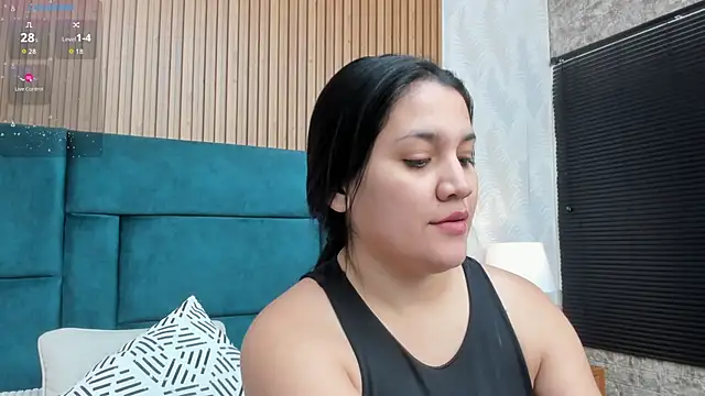 Kareena chopra online show from 18, 9, 2025