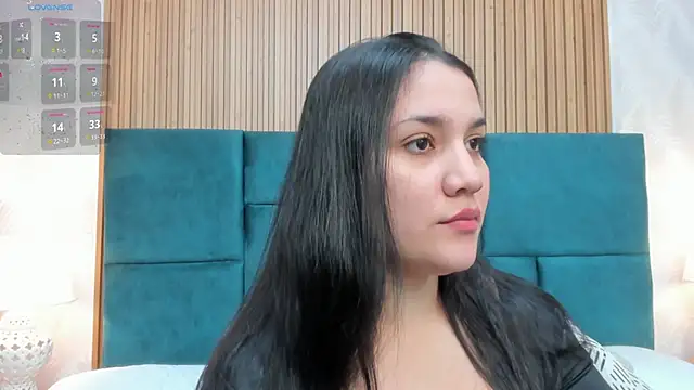 Kareena chopra online show from 8, 10, 2025