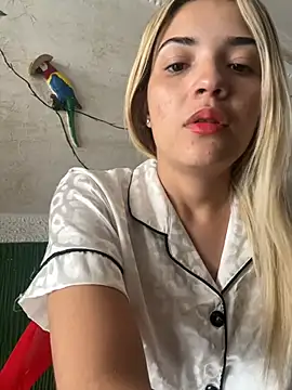 Snapshot of Sarita-candy chatting on 24, 1, 2025 Sarita-candy online show from 24, 1, 2025