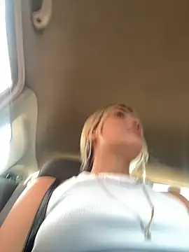 Snapshot of Sarita-candy chatting on 23, 2, 2025 Sarita-candy online show from 23, 2, 2025