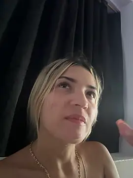 Snapshot of Sarita-candy chatting on 25, 2, 2025 Sarita-candy online show from 25, 2, 2025