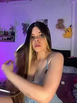 Snapshot of carolina16love chatting on 7, 7, 2026 carolina16love online show from 7, 7, 2026