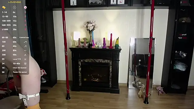 Snapshot of all_shades_dreams chatting on 30, 11, 2025 all shades dreams online show from 30, 11, 2025