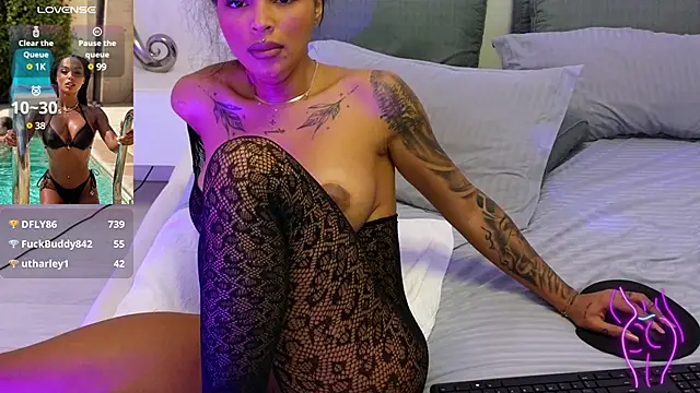 KimiBrown online show from 21, 2, 2025