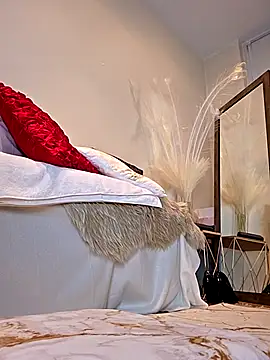 Snapshot of AureliaDoux chatting on 1, 10, 2025 AureliaDoux online show from 1, 10, 2025