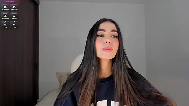 Snapshot of RebeccaBaxter chatting on 11, 3, 2025 RebeccaBaxter online show from 11, 3, 2025