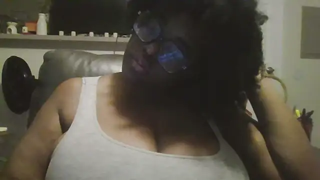 MissCC99 online show from 6, 10, 2025