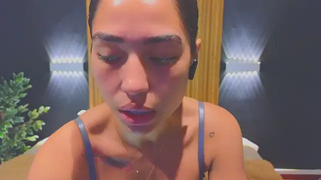 Snapshot of samantha_bss chatting on 27, 1, 2025 samantha bss online show from 27, 1, 2025