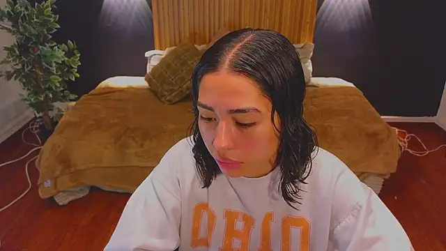 Snapshot of samantha_bss chatting on 10, 2, 2025 samantha bss online show from 10, 2, 2025