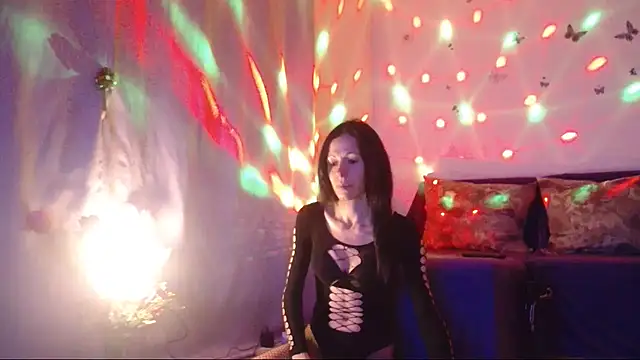 Snapshot of ElysaSun chatting on 21, 11, 2025 ElysaSun online show from 21, 11, 2025