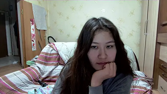 Snapshot of Riz_girl chatting on 20, 4, 2026 Riz girl online show from 20, 4, 2026